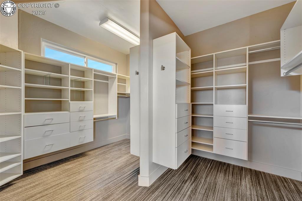 Canon City, Colorado 81212, United States, 4 Bedrooms Bedrooms, ,3 BathroomsBathrooms,Residential,Pending,8070