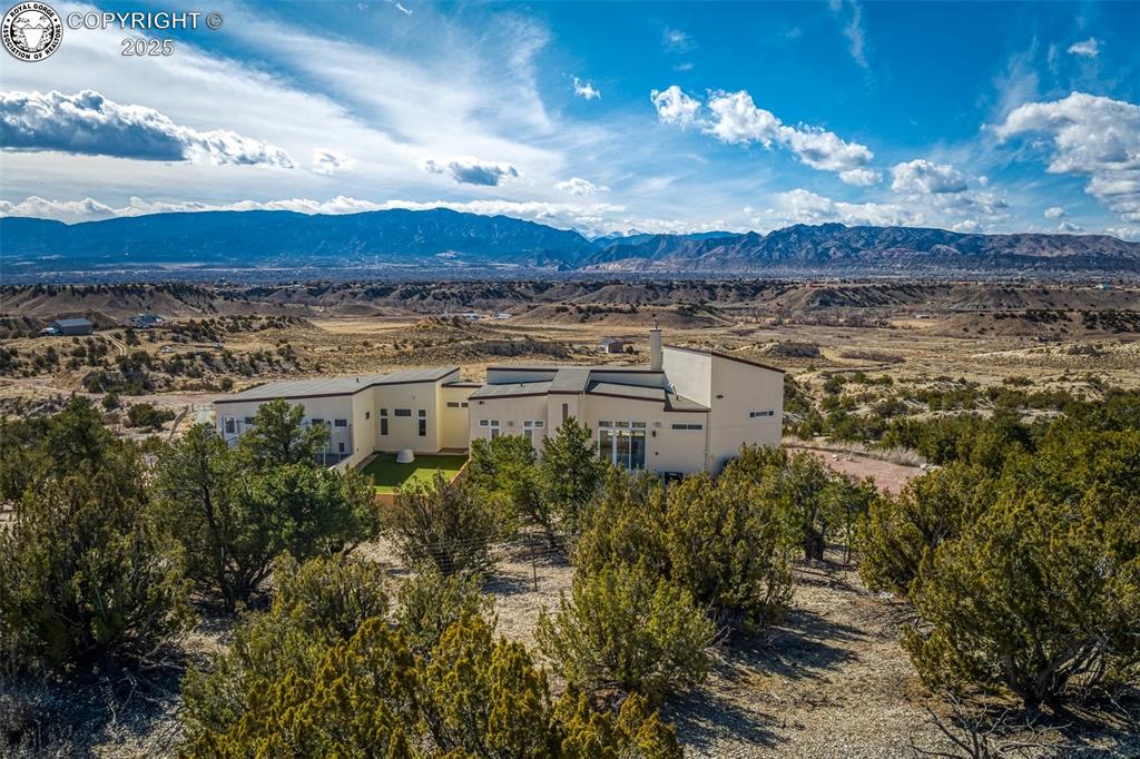 Canon City, Colorado 81212, United States, 4 Bedrooms Bedrooms, ,3 BathroomsBathrooms,Residential,Pending,8070