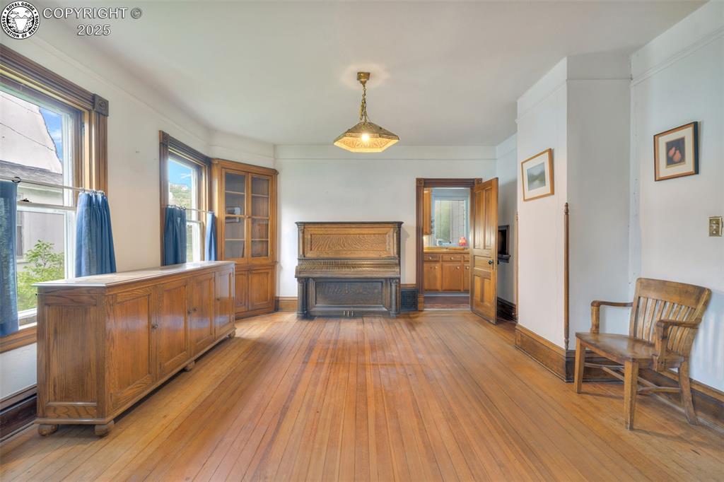 Colorado Springs, Colorado 80907, United States, 3 Bedrooms Bedrooms, ,1 BathroomBathrooms,Residential,Active,189727