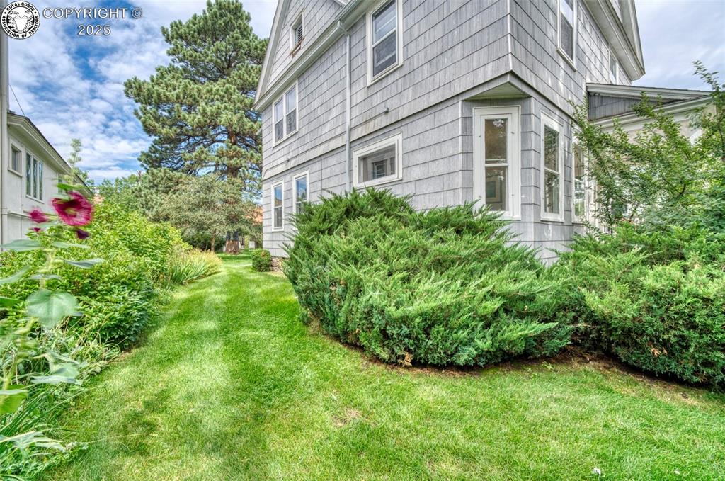 Colorado Springs, Colorado 80907, United States, 3 Bedrooms Bedrooms, ,1 BathroomBathrooms,Residential,Active,189727