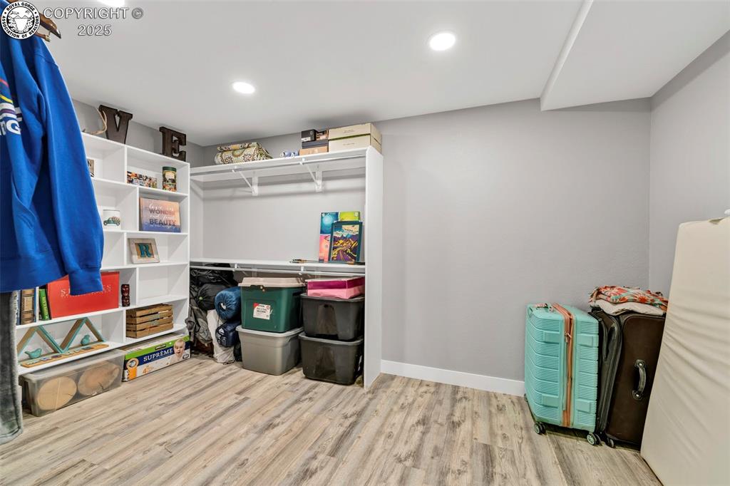 Canon City, Colorado 81212, United States, 5 Bedrooms Bedrooms, ,3 BathroomsBathrooms,Residential,Active,184413