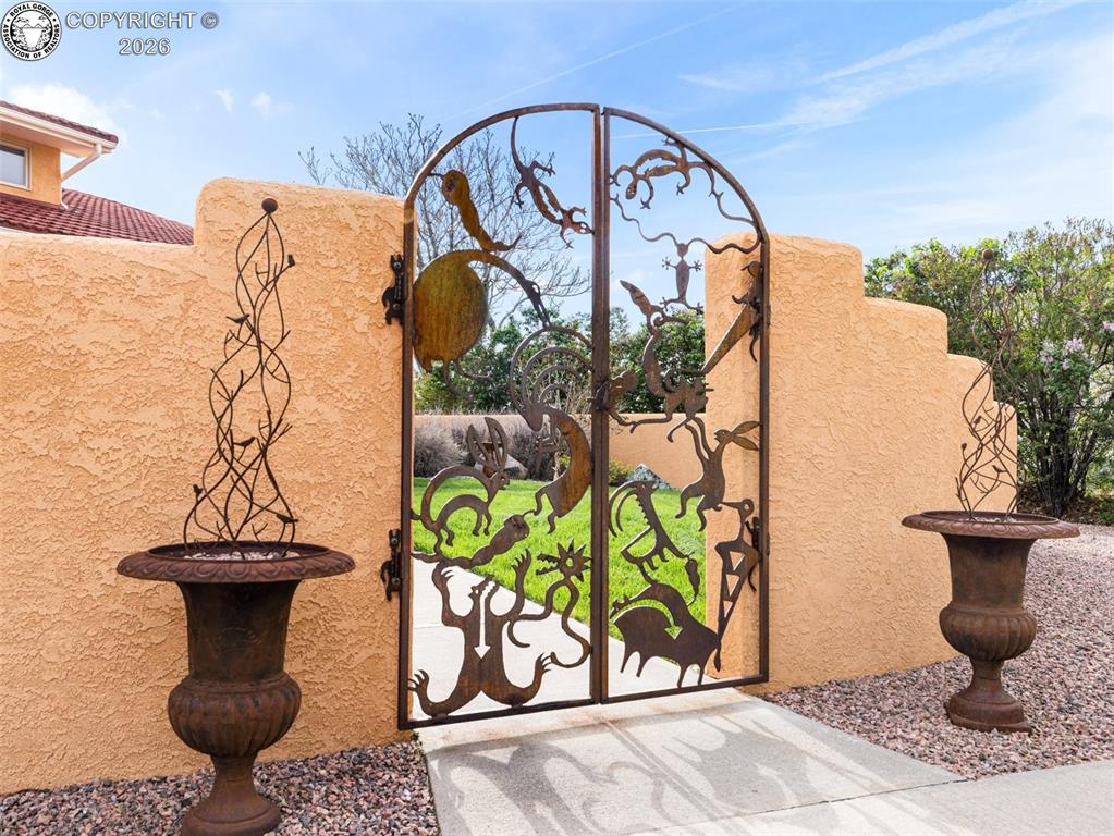 1064 Ridgeview Place