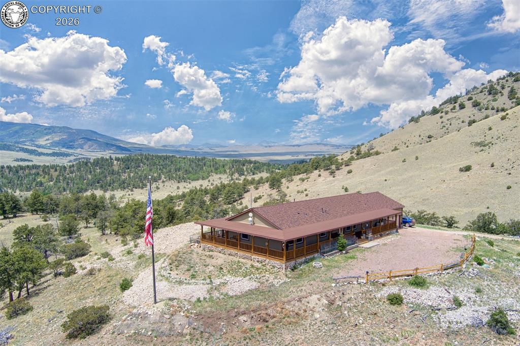 6425 Autumn Creek Drive