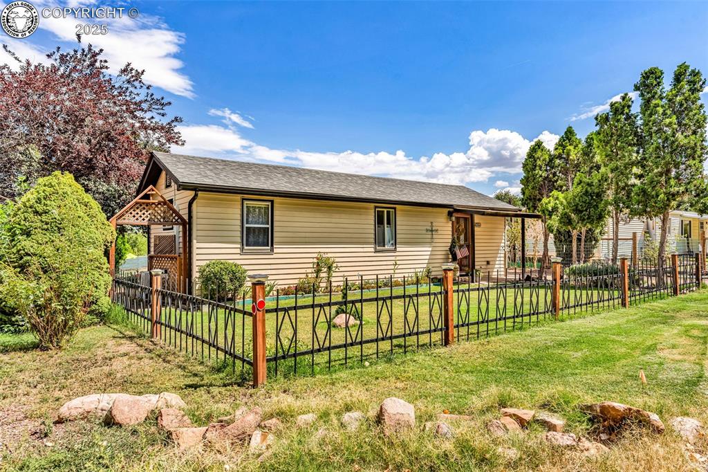 Canon City, Colorado 81212, United States, 2 Bedrooms Bedrooms, ,1 BathroomBathrooms,Residential,Active,196674