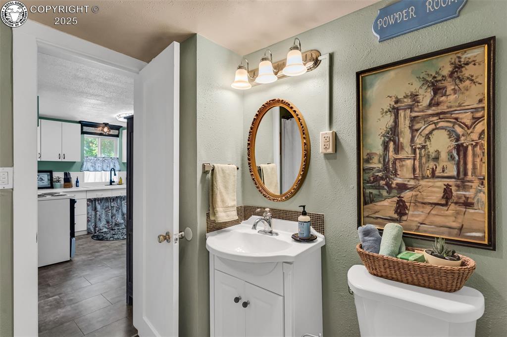 Canon City, Colorado 81212, United States, 2 Bedrooms Bedrooms, ,1 BathroomBathrooms,Residential,Active,196674