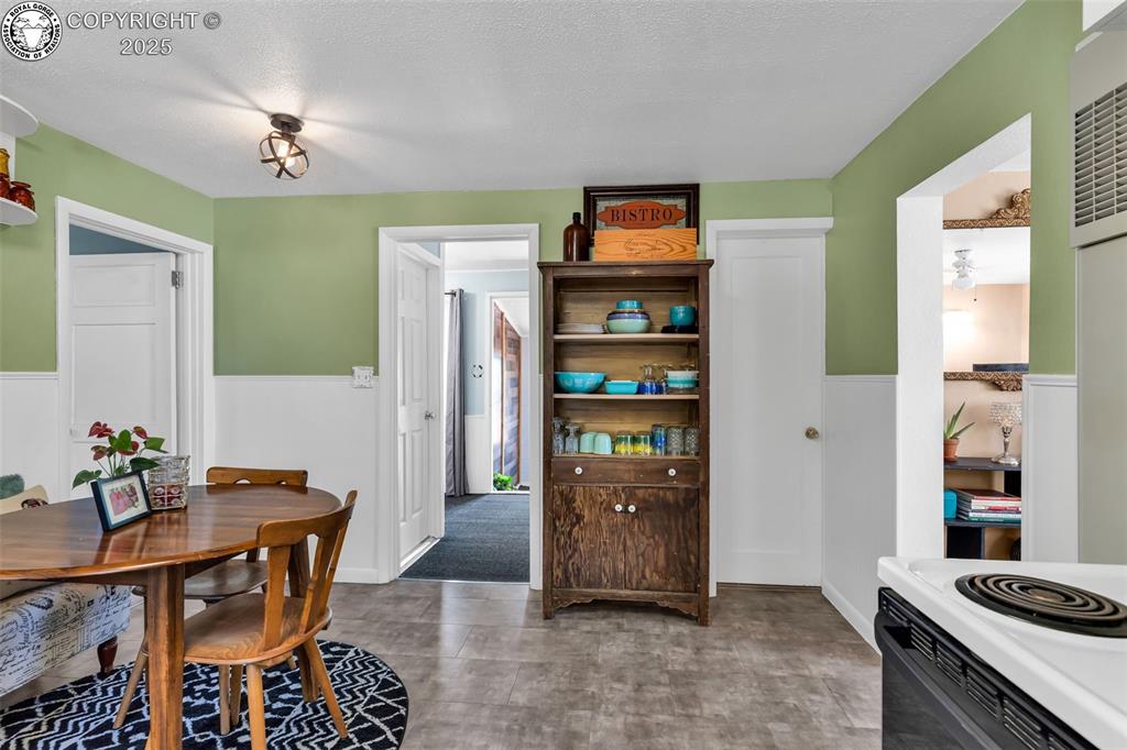 Canon City, Colorado 81212, United States, 2 Bedrooms Bedrooms, ,1 BathroomBathrooms,Residential,Active,196674