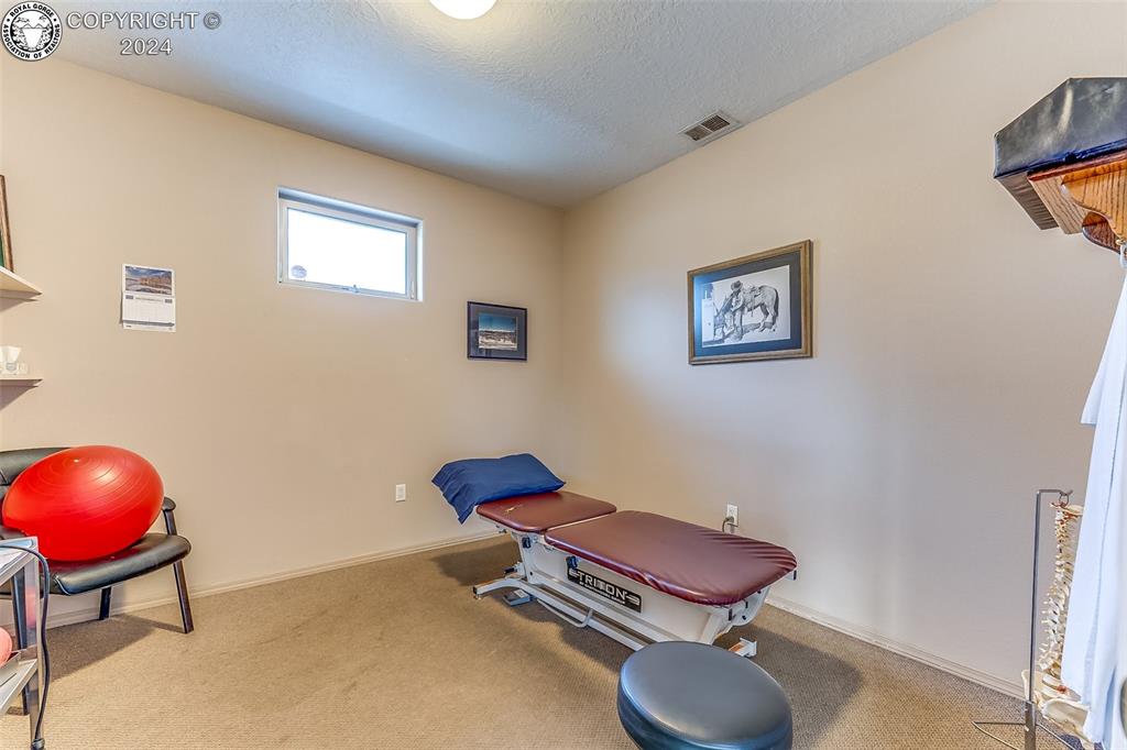 441 University Street