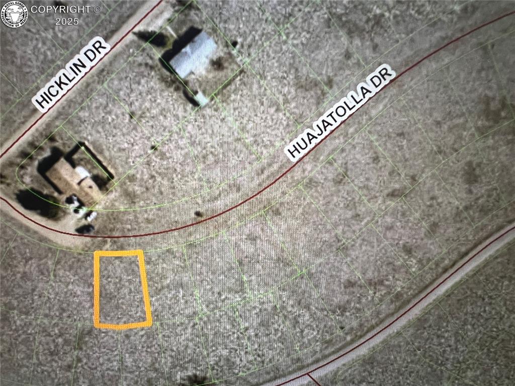 Aerial map of property and surrounding area