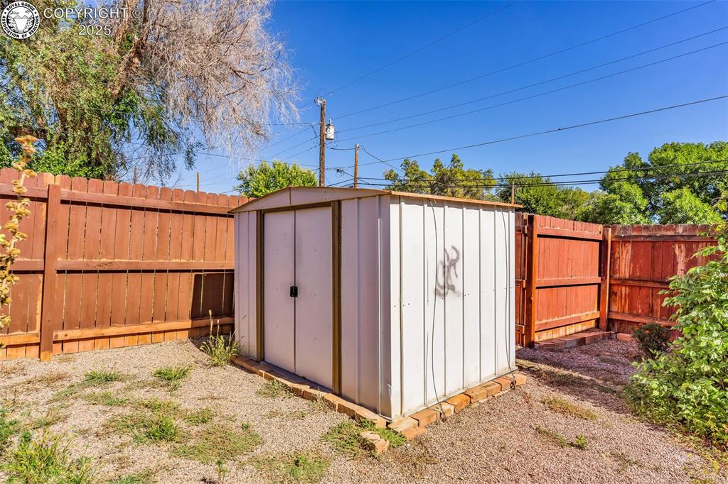 Florence, Colorado 81226, United States, 2 Bedrooms Bedrooms, ,1 BathroomBathrooms,Residential,Pending,209381