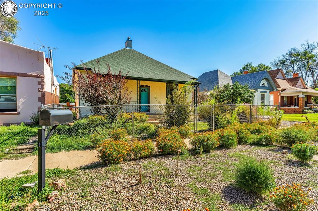 Florence, Colorado 81226, United States, 2 Bedrooms Bedrooms, ,1 BathroomBathrooms,Residential,Pending,209381