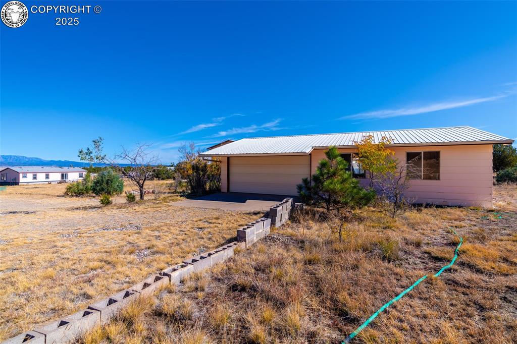 440-450 Twin Pines Avenue