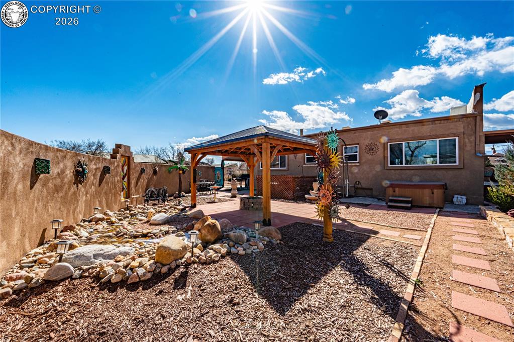 225-229 E Main Street