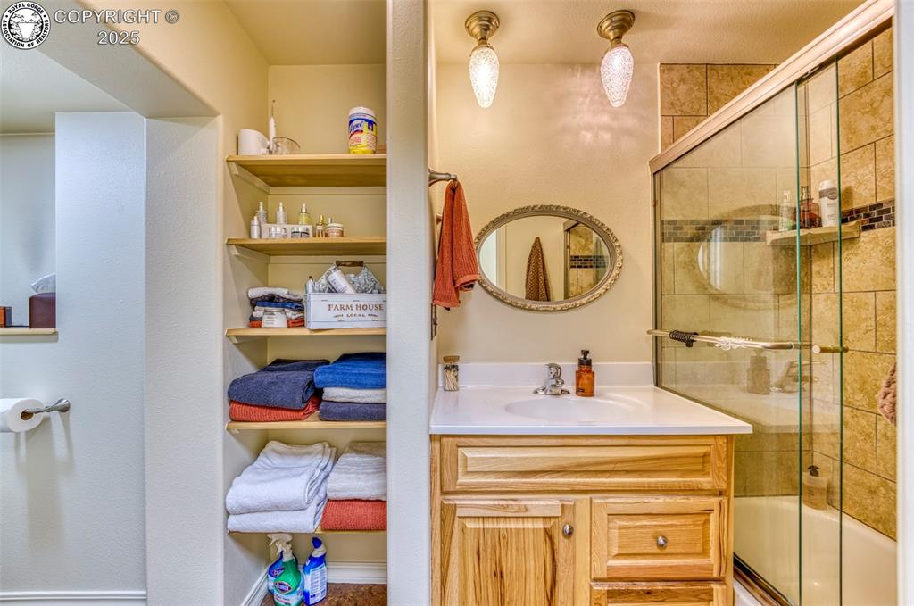 Canon City, Colorado 81212, United States, 2 Bedrooms Bedrooms, ,2 BathroomsBathrooms,Residential,Active,152692