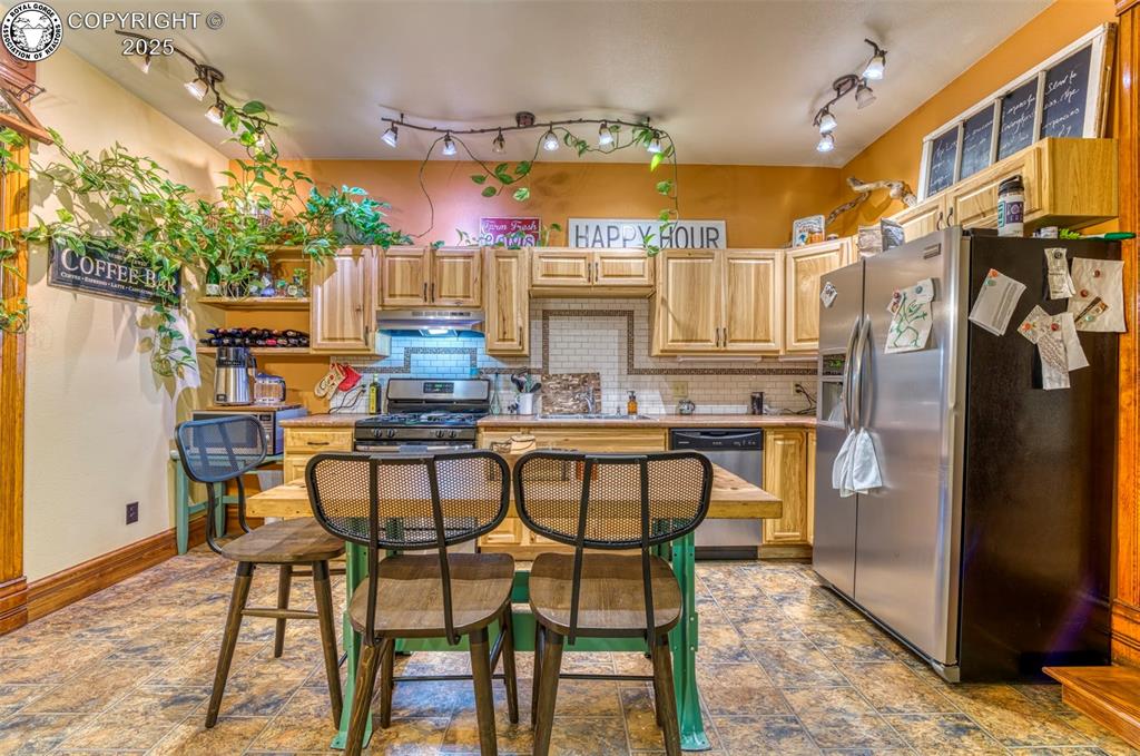 Canon City, Colorado 81212, United States, 2 Bedrooms Bedrooms, ,2 BathroomsBathrooms,Residential,Active,152692