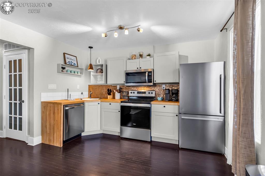 508-510 Greenwood Avenue