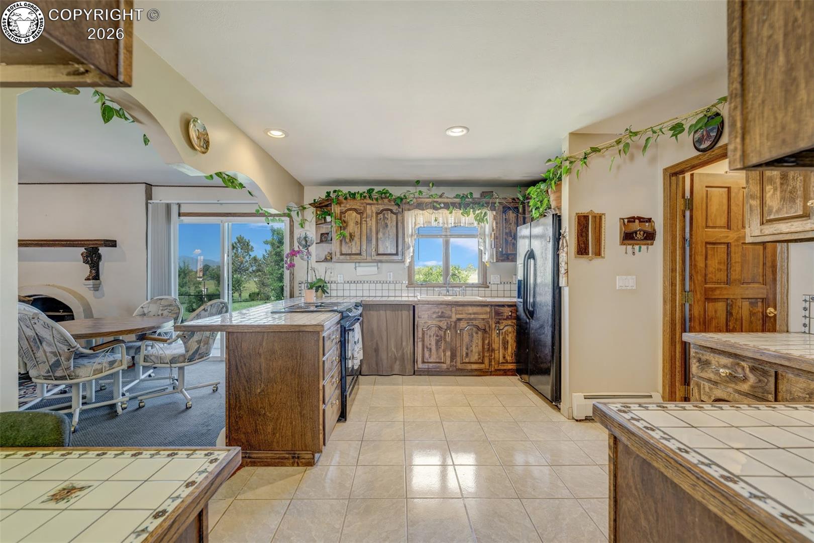 1115 M St, Penrose, CO, 81240, USA, 3 Bedrooms Bedrooms, ,3 BathroomsBathrooms,Residential,Active,1115 M St,9660678