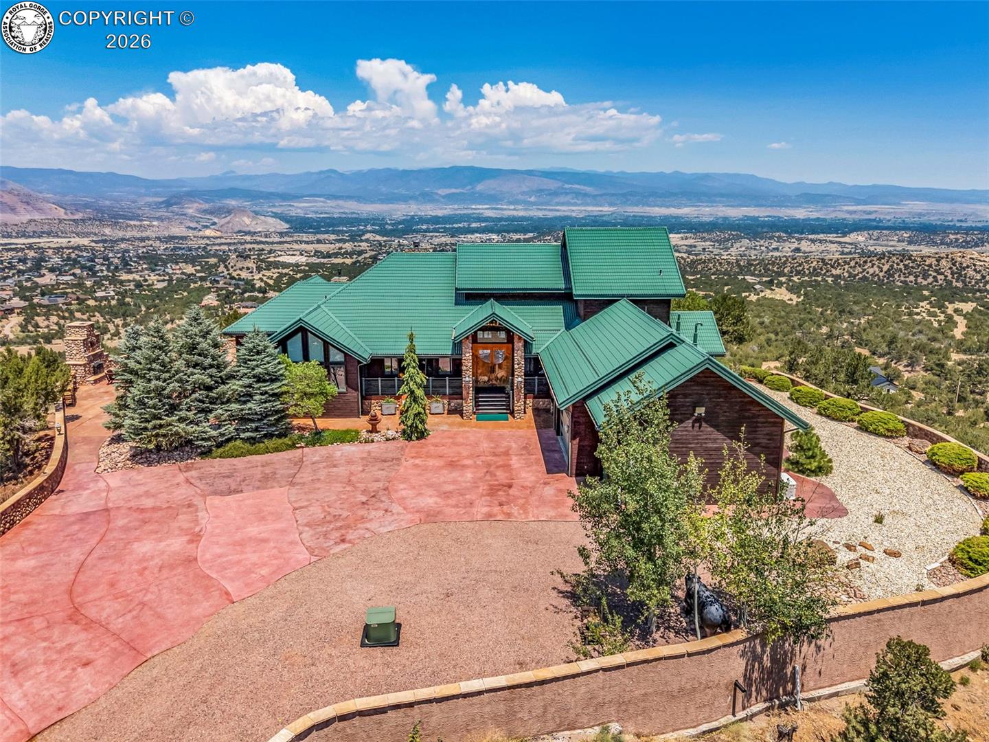 922 Evelyn Drive
