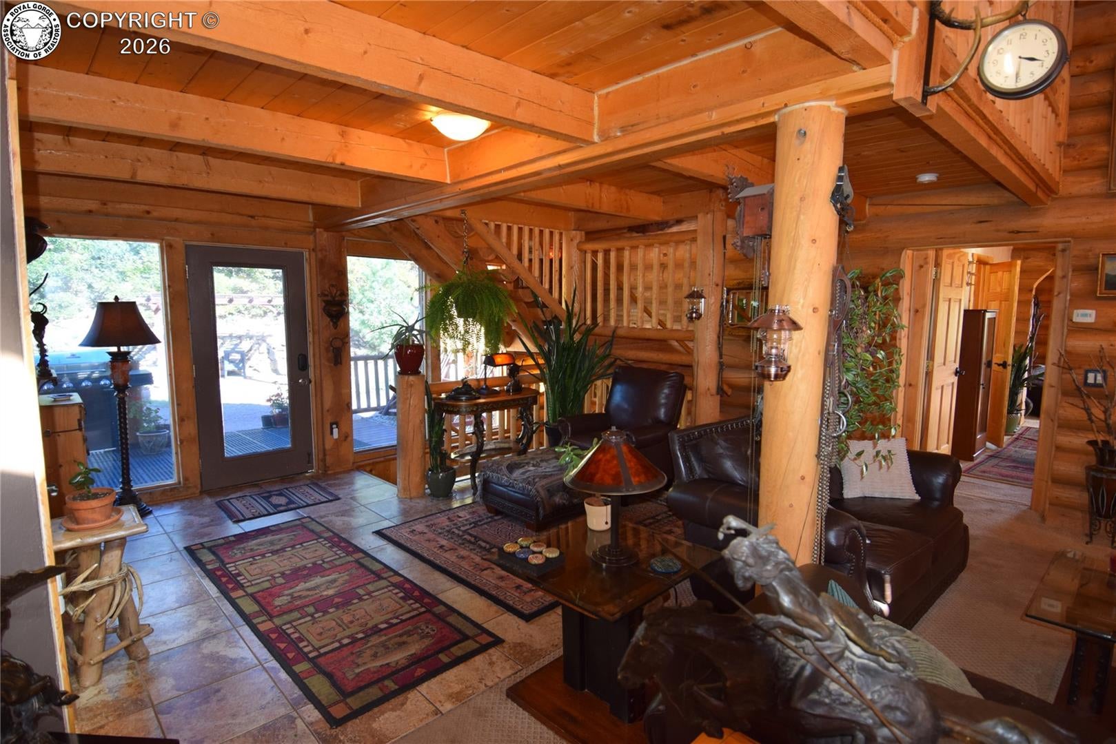 1060 Taylor Trail
