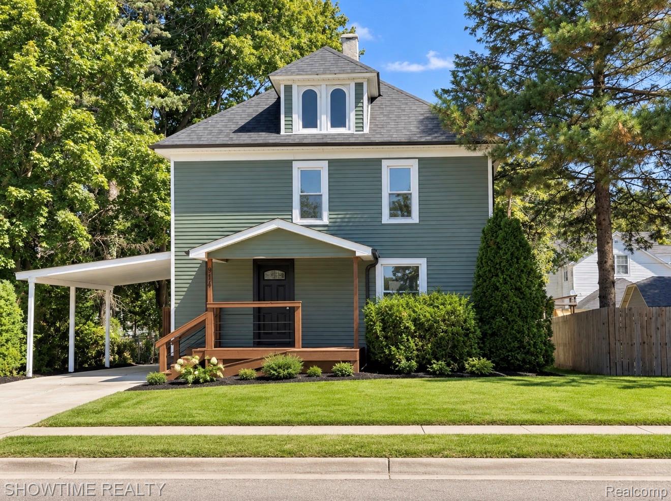 914 N Main Street