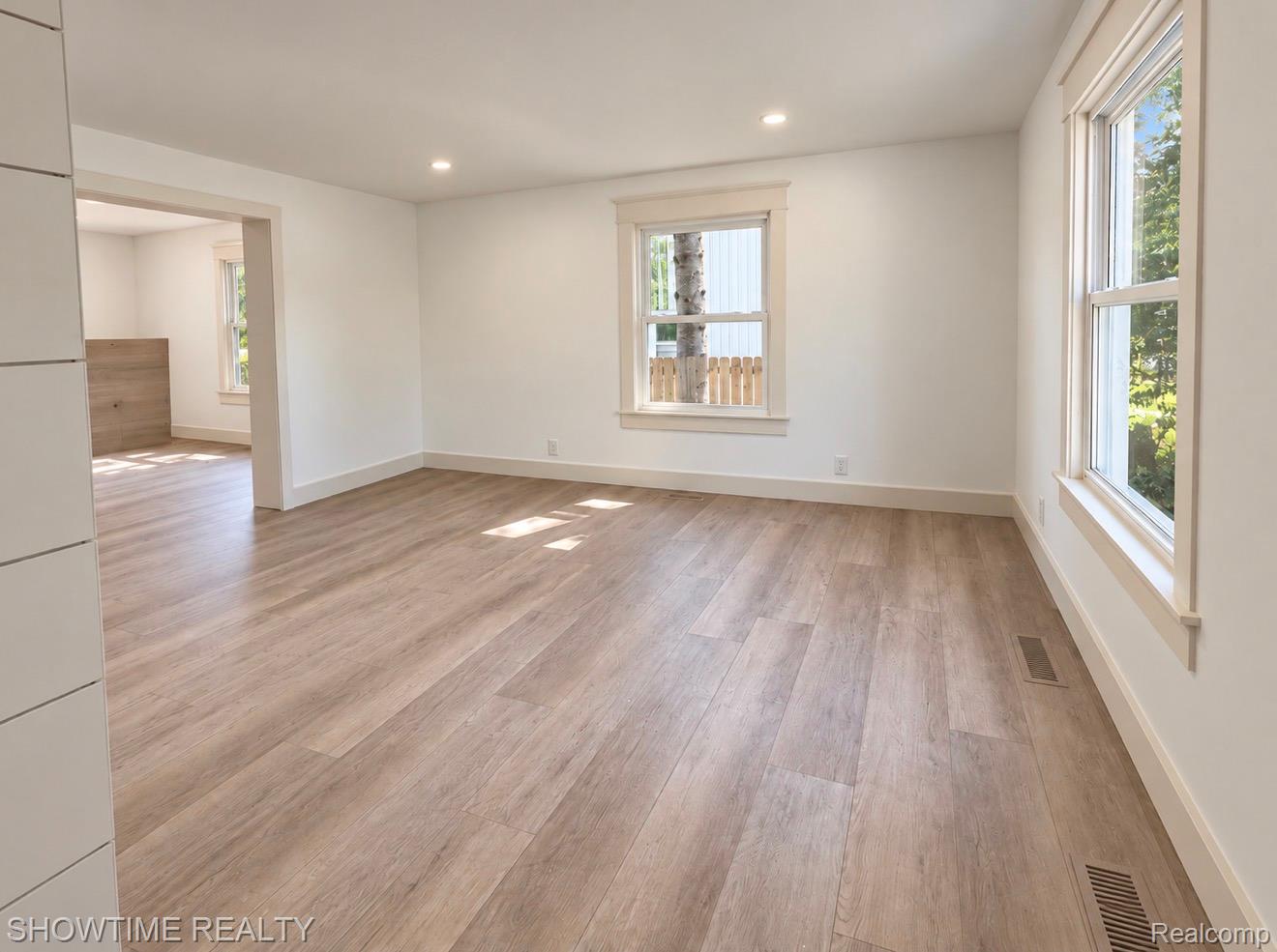 914 N Main Street