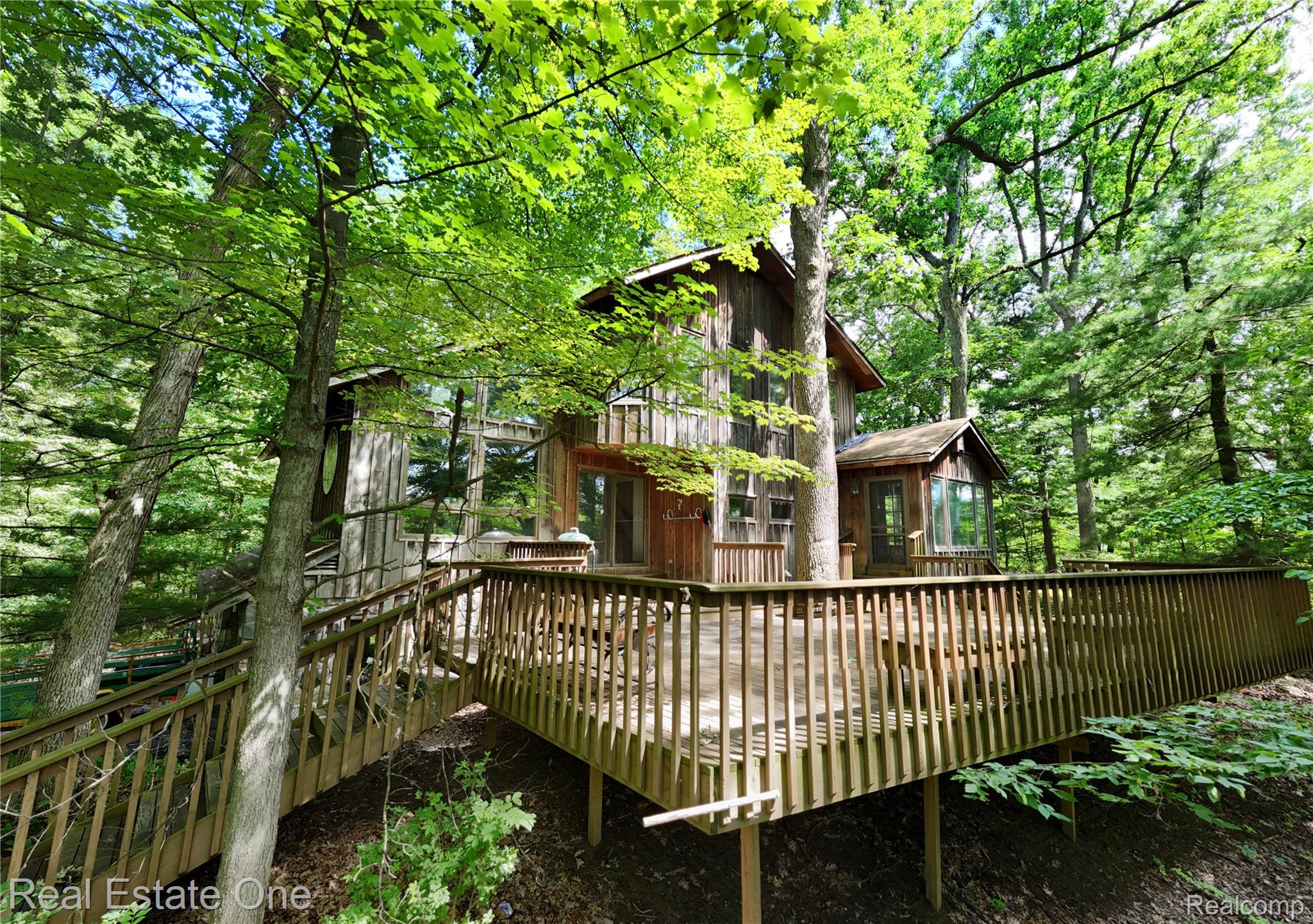 530 W Oakley Park Road