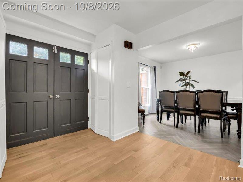 6062 Pinecroft Drive