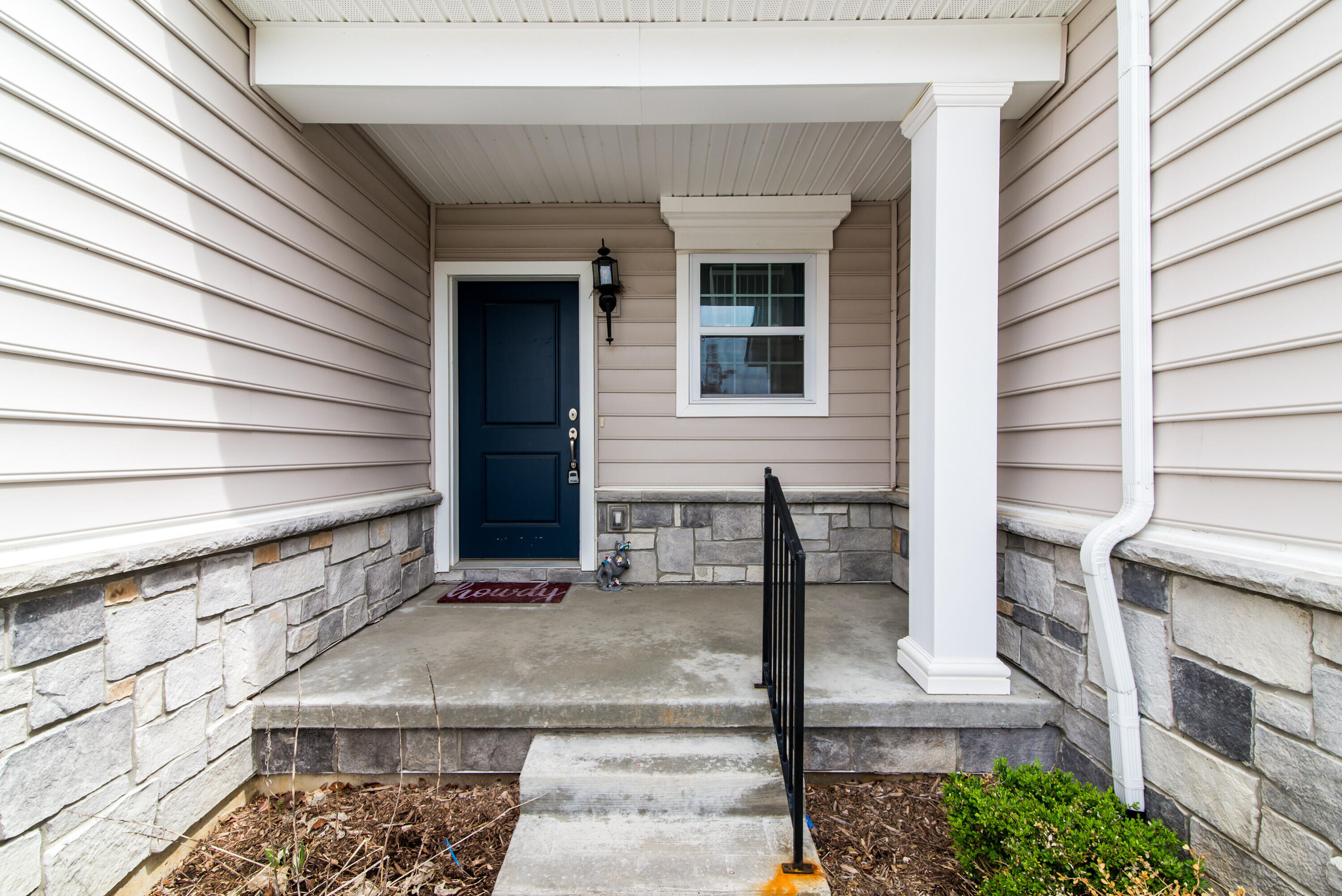 2544 Oxford Circle