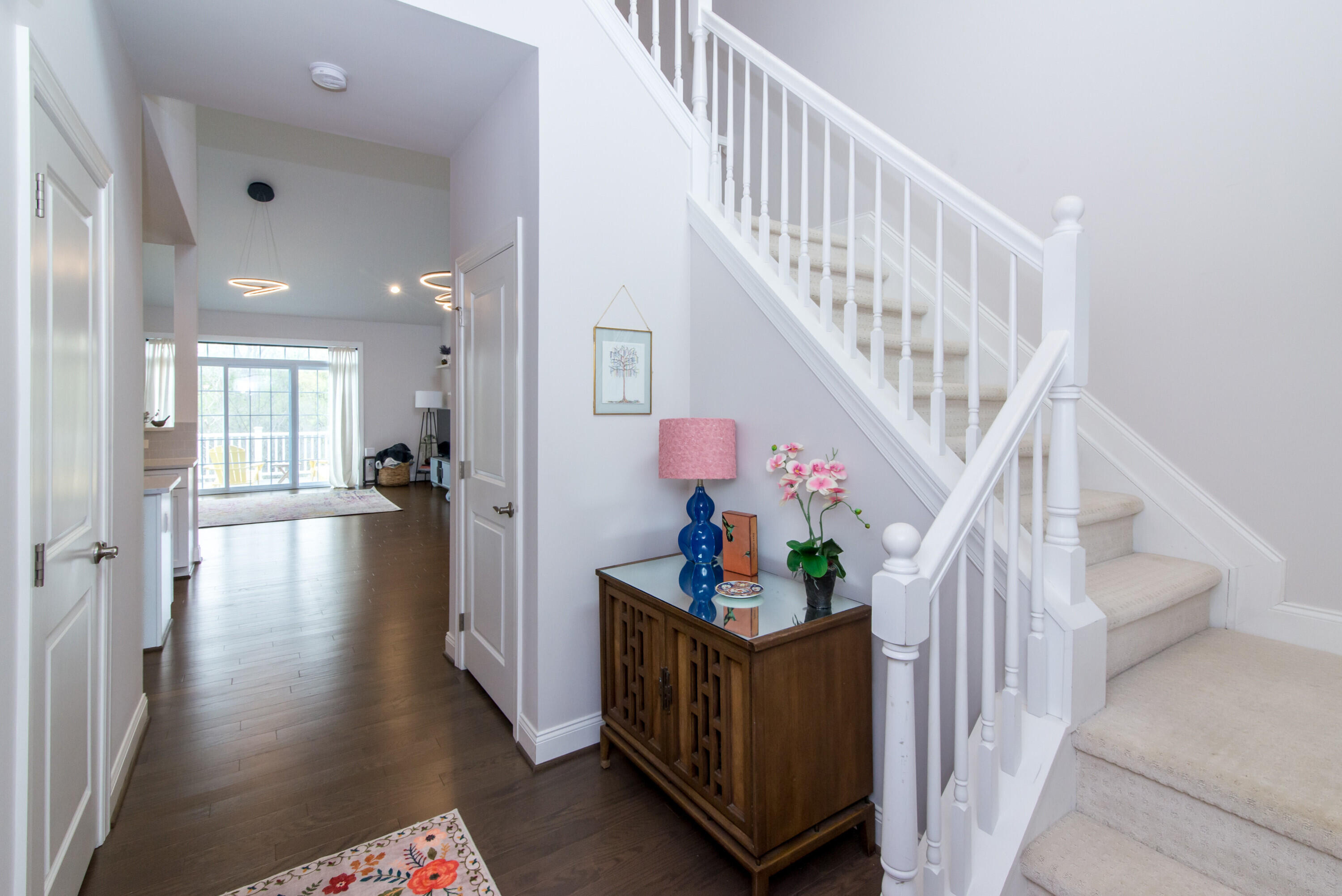 2544 Oxford Circle