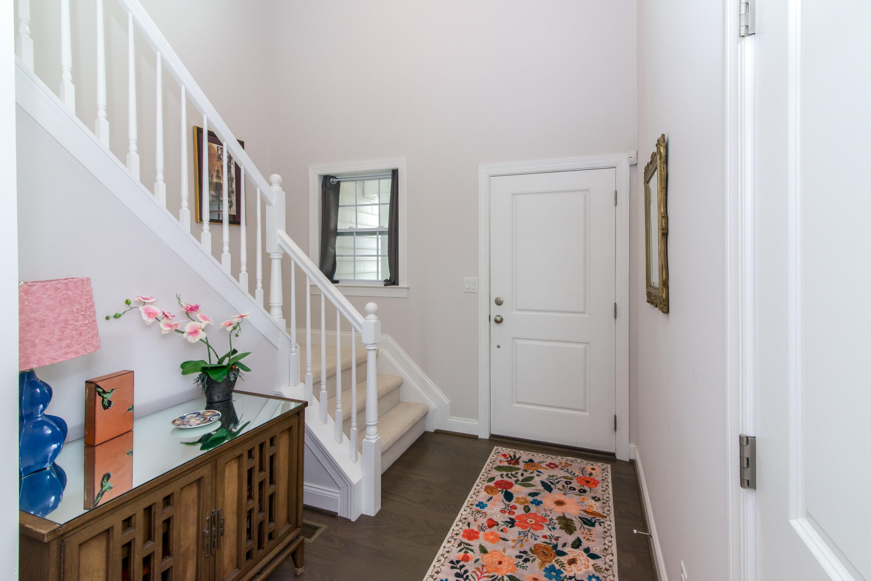 2544 Oxford Circle