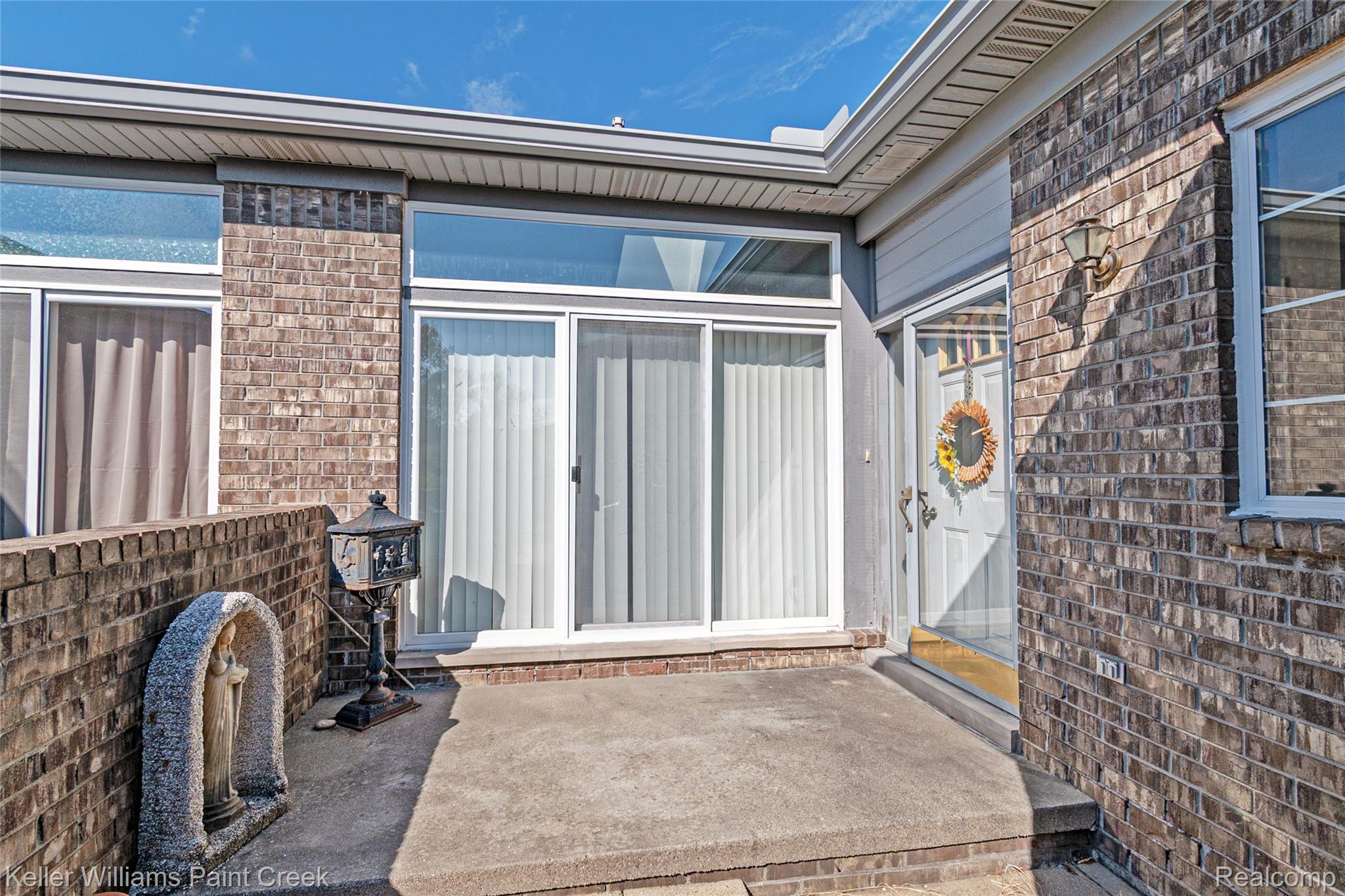 48619 Sugarbush Court