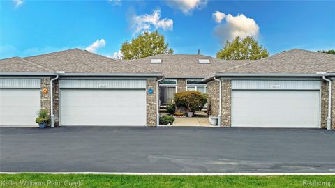 48619 Sugarbush Court Utica City MI 48315