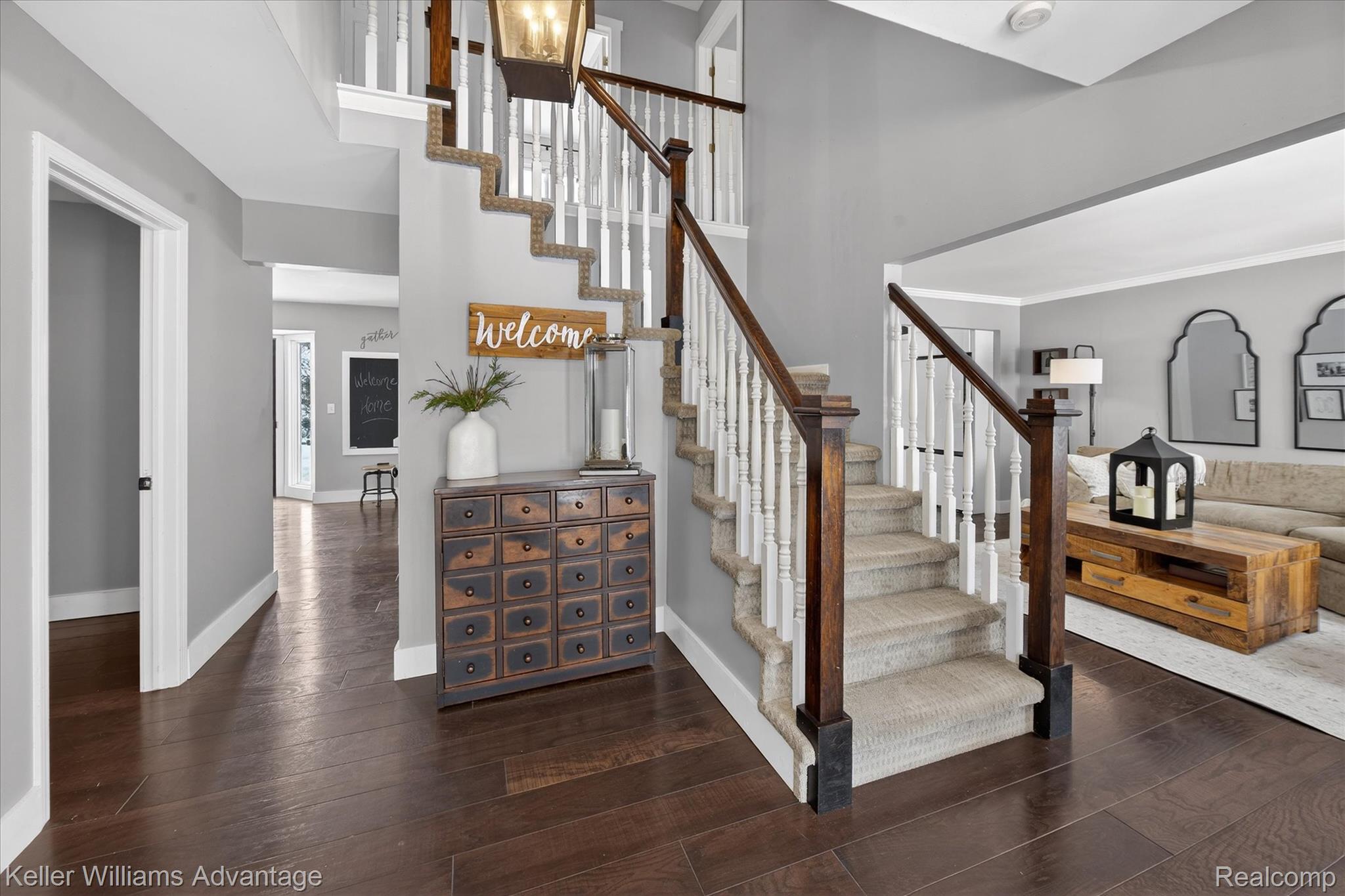 47707 Rochester Drive