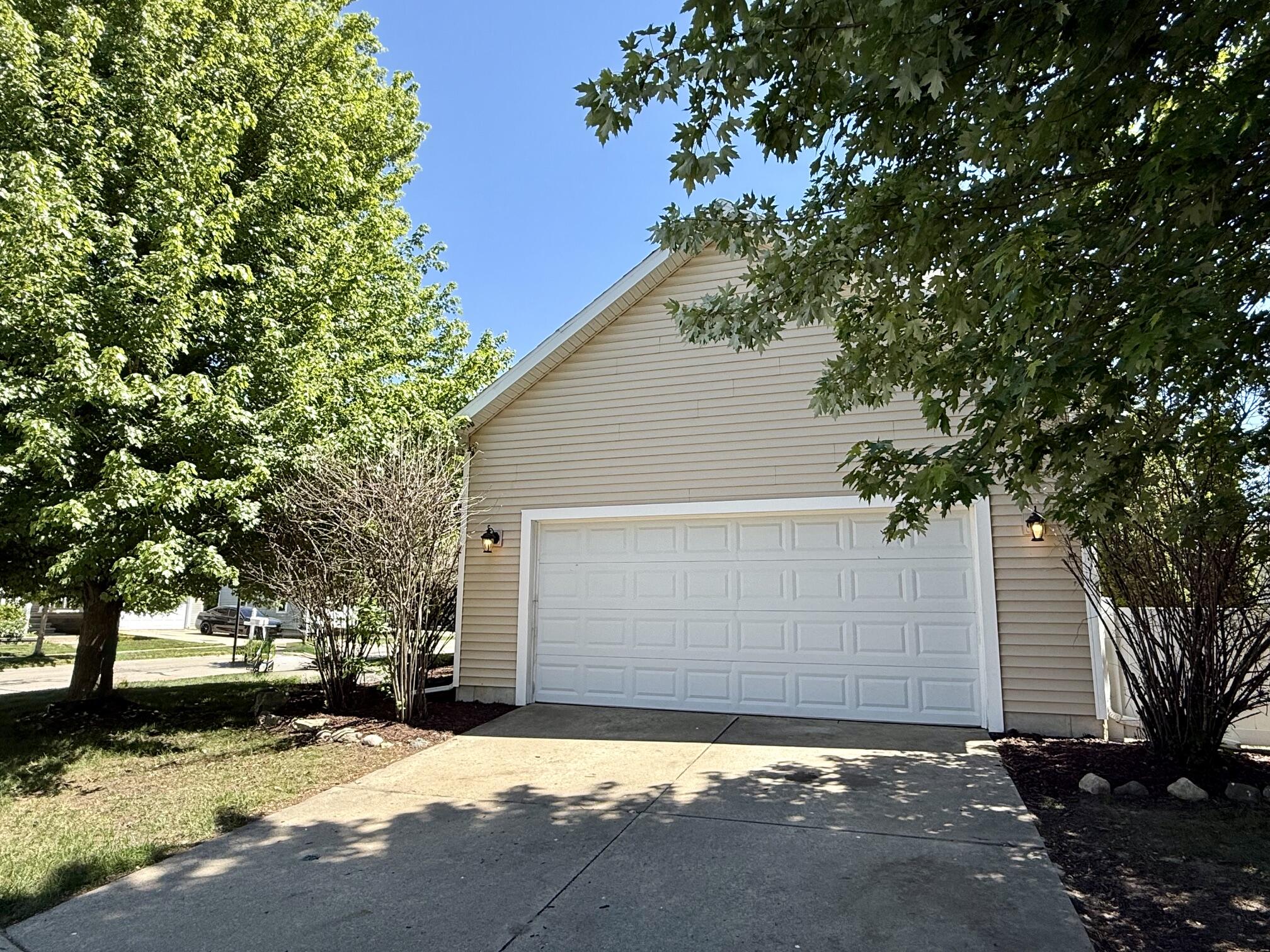 3725 Shearwater Lane