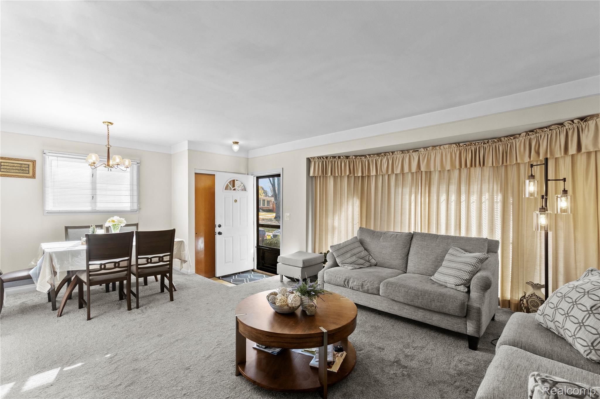 5211 Streefkerk Drive