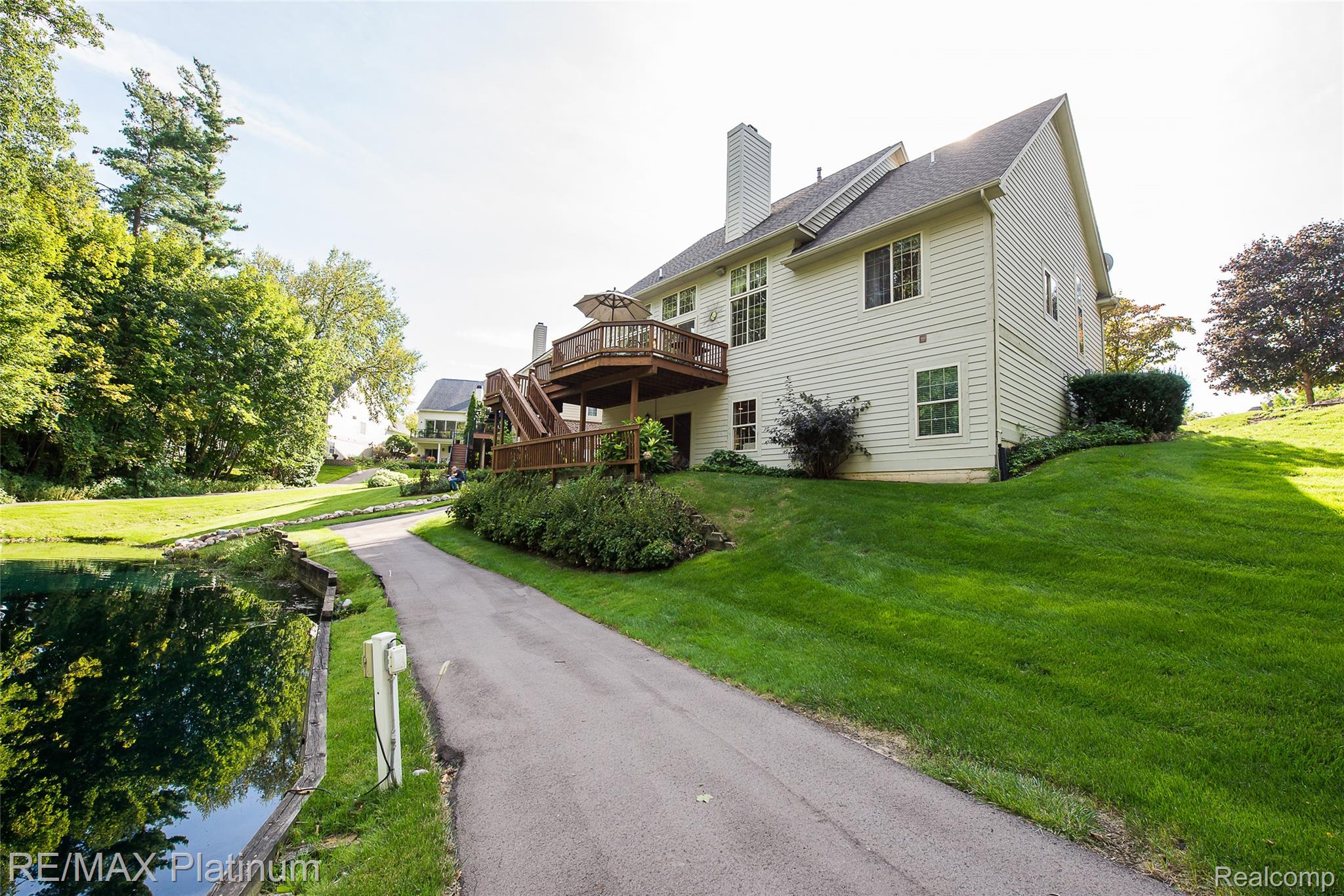 4475 Quebec Lane