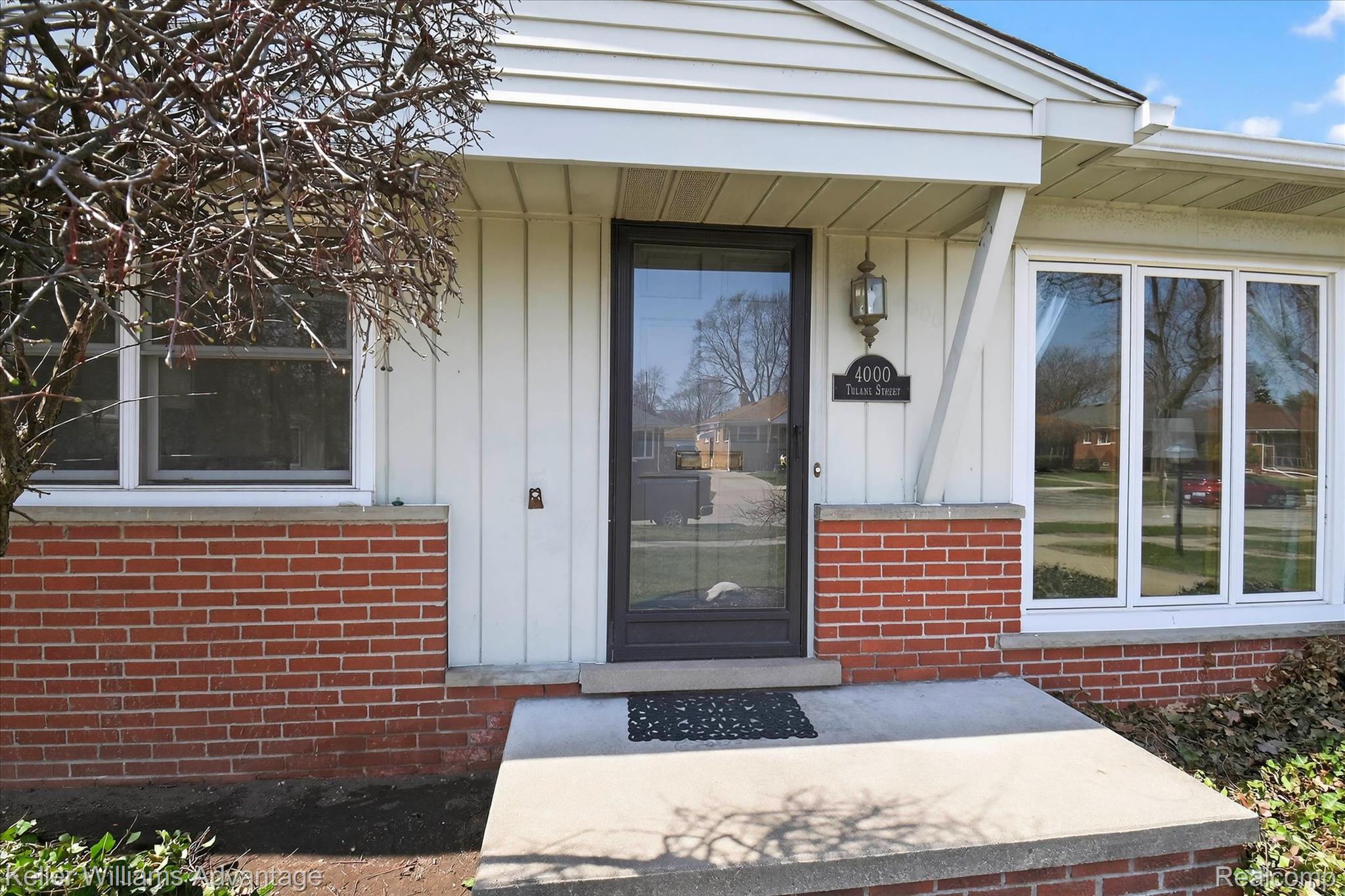 4000 Tulane Street