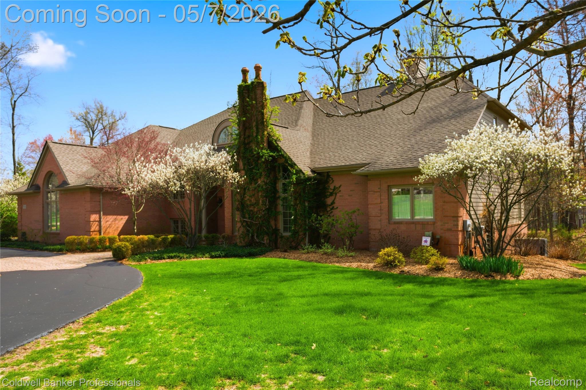 7520 Mistwood Drive
