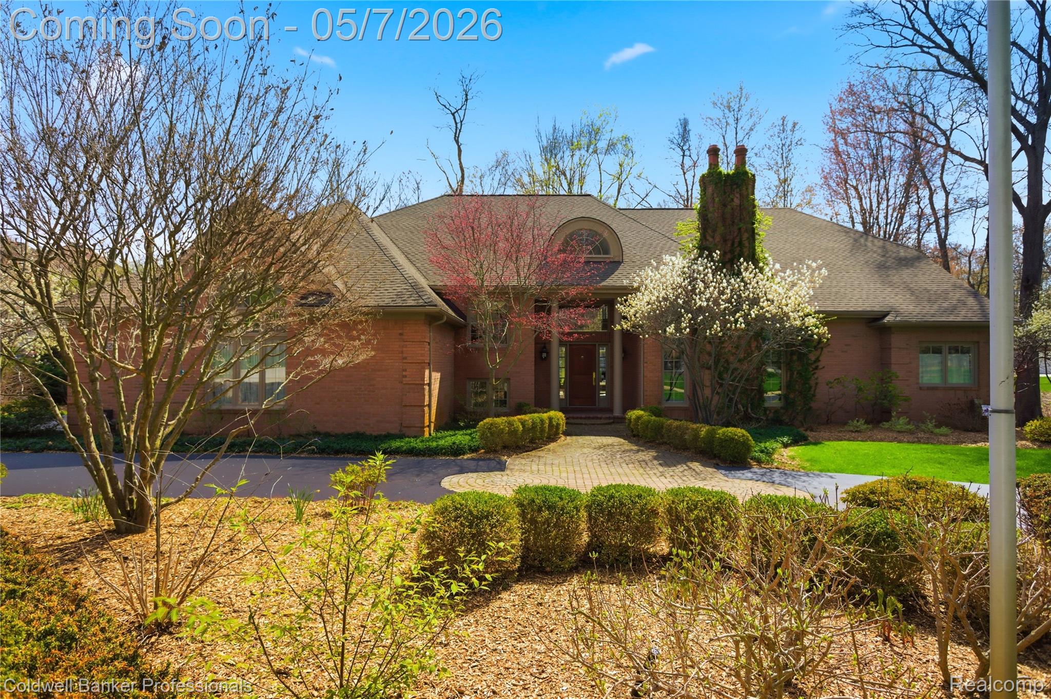 7520 Mistwood Drive
