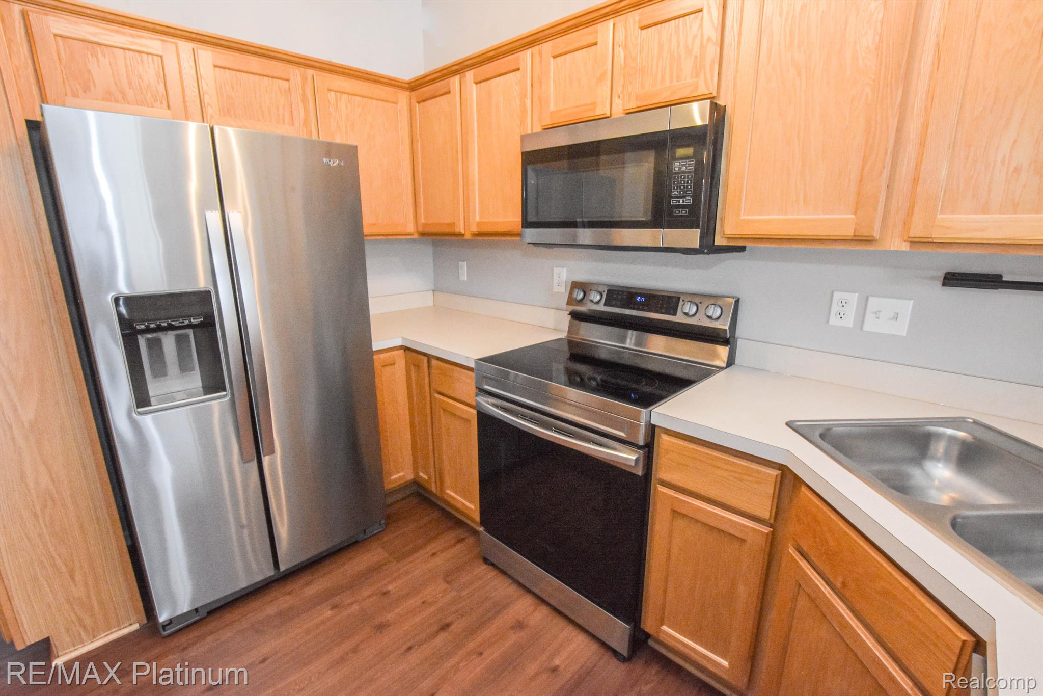 2210 KNOTTY PINE Trail