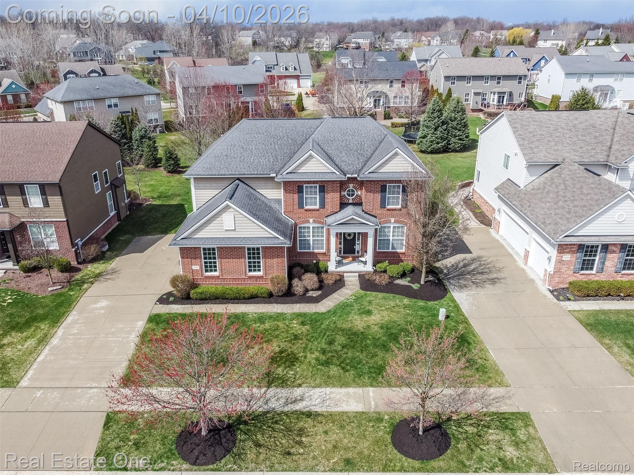 5947 Strawberry Circle