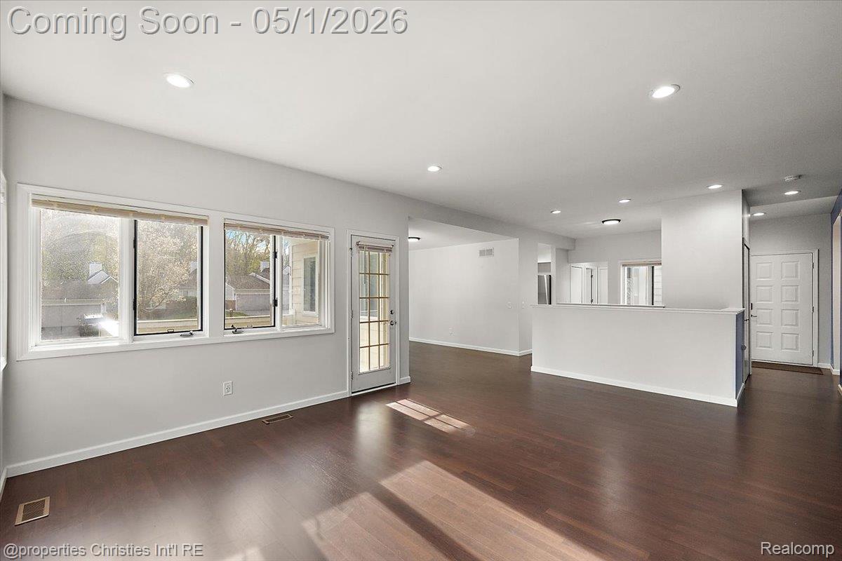 35052 Meadow Lane