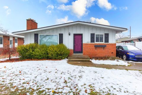 30400 Lisch Street Rockwood City MI 48173