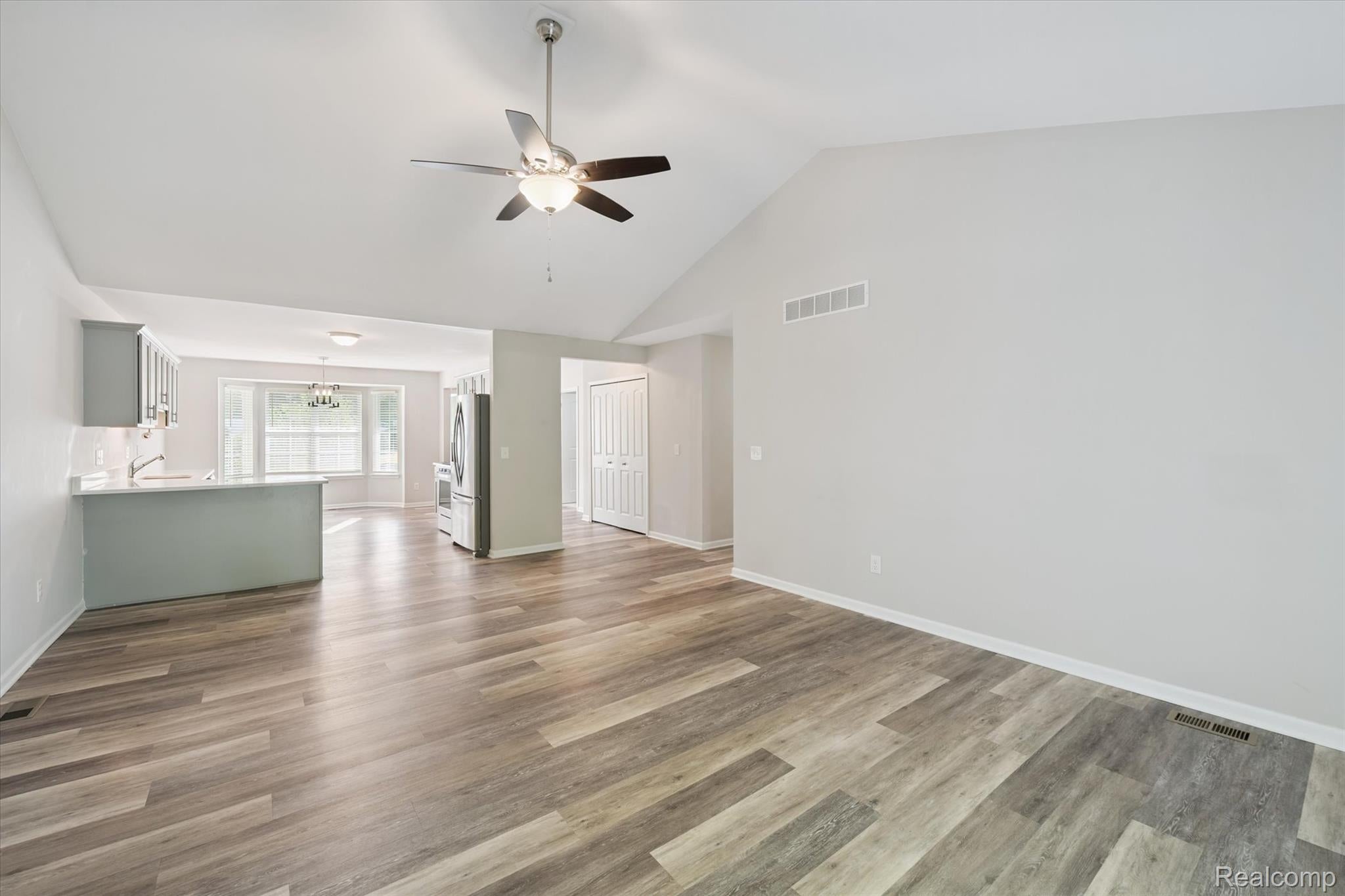 816 Nelsons Ridge Drive