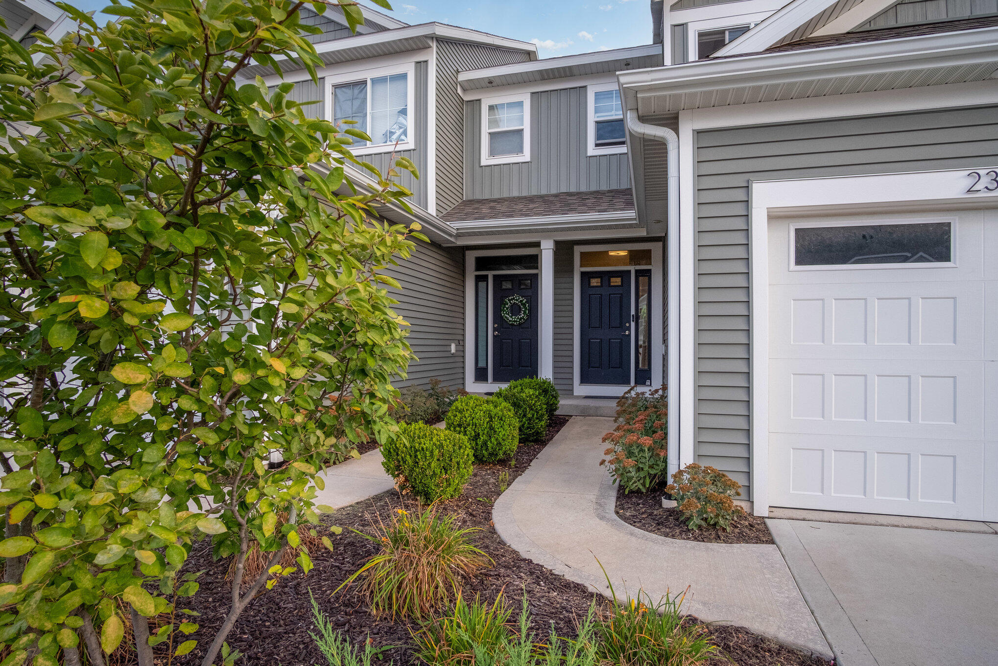 2351 Watertown Way NE 6