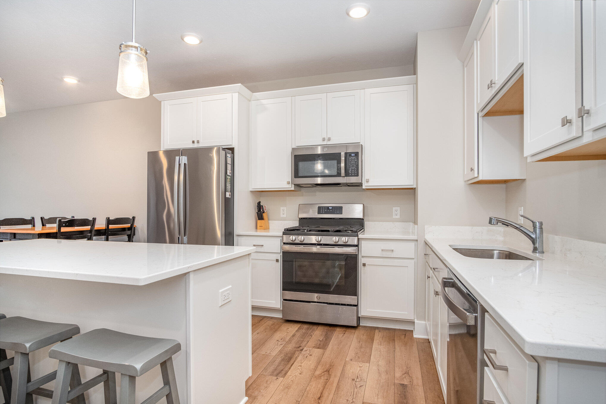 2351 Watertown Way NE 6