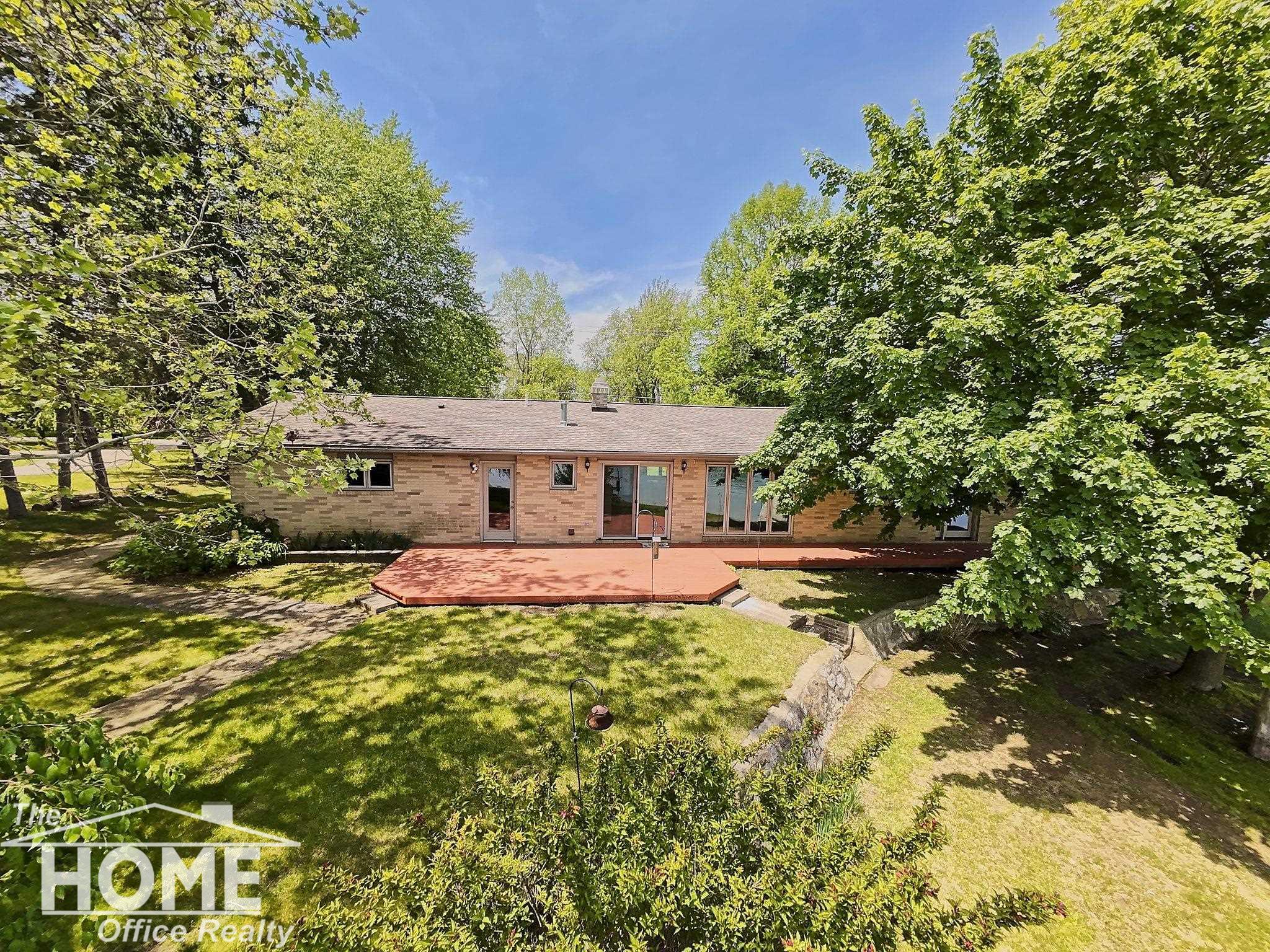 4879 Mohican Trail