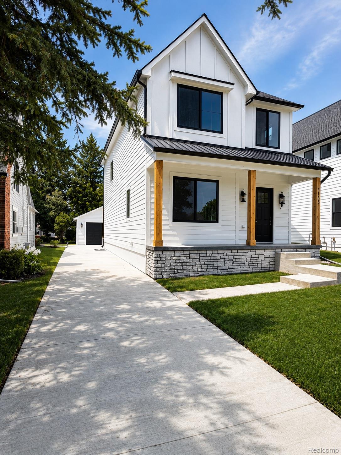 3153 Ellwood Ave.