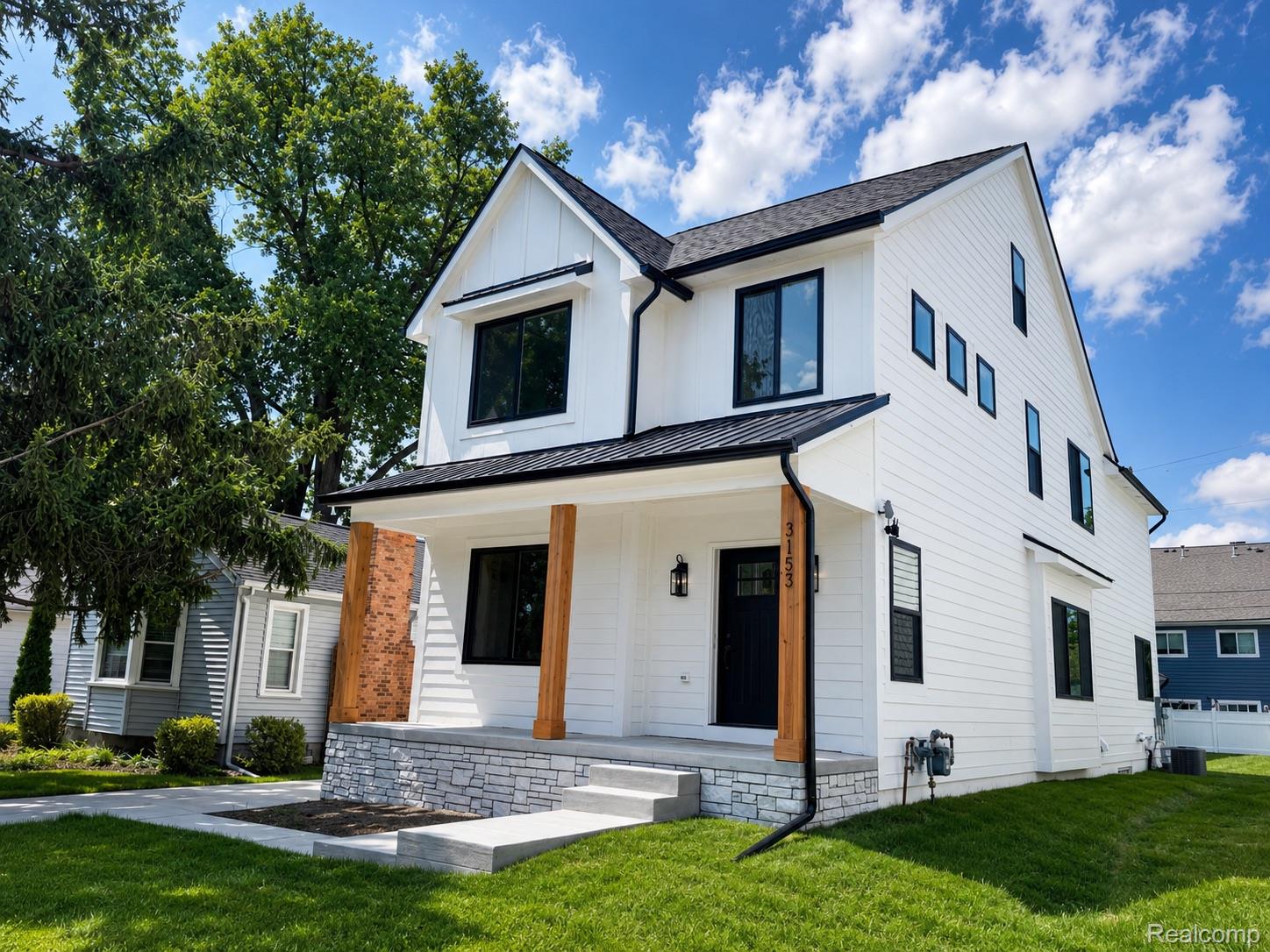 3153 Ellwood Ave.