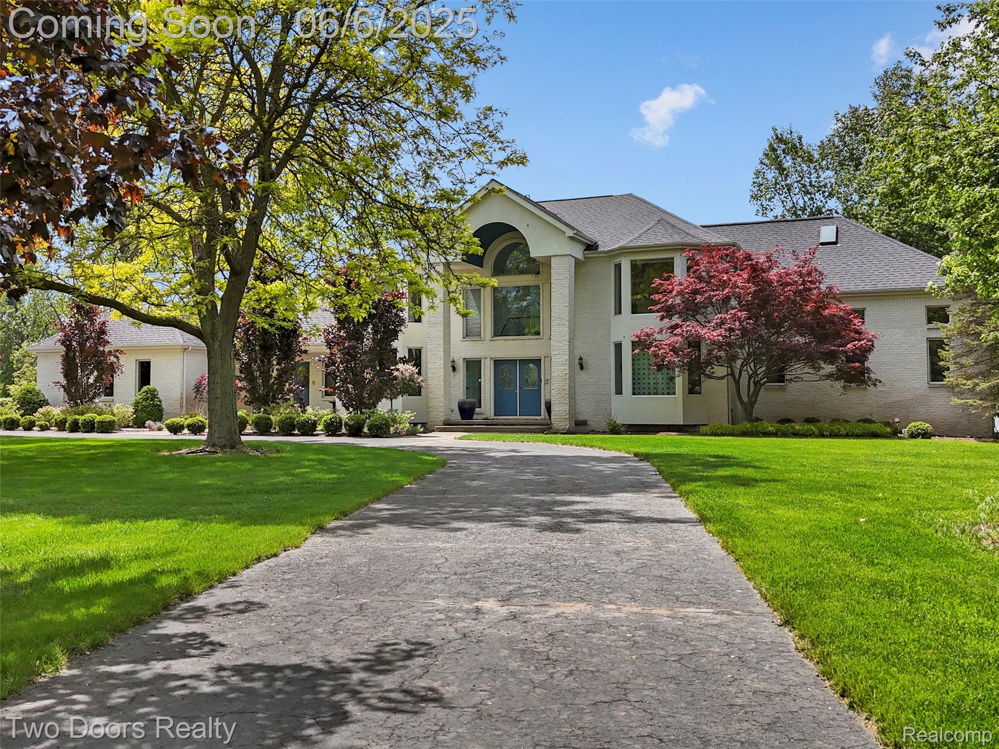 532 Shrewsbury Drive