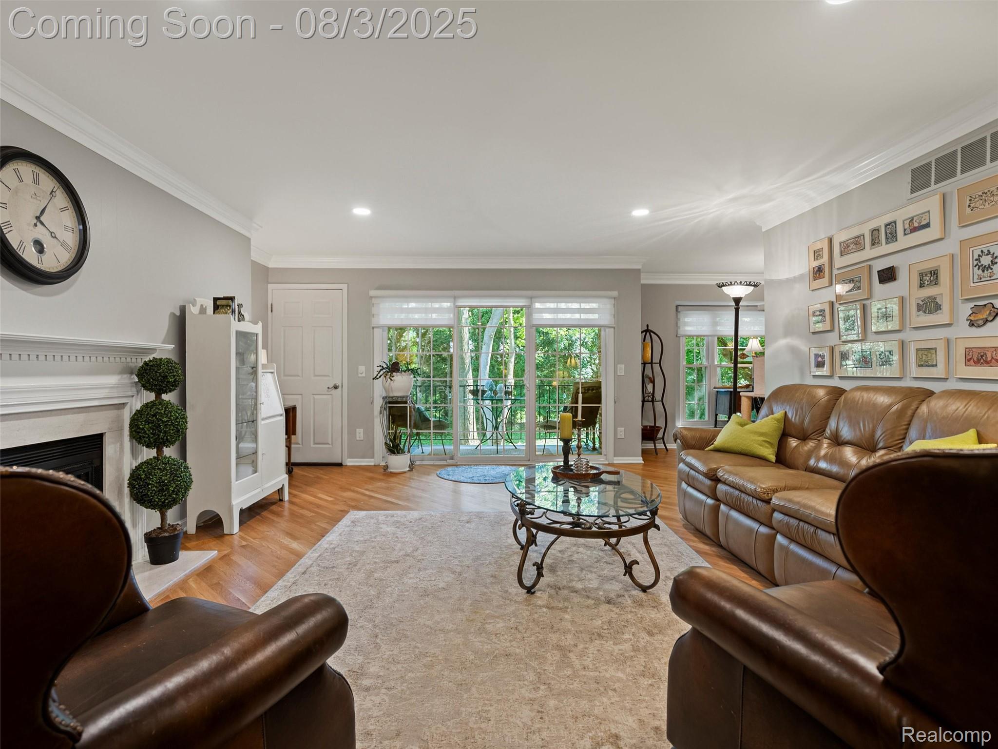 1665 Huntington Park B